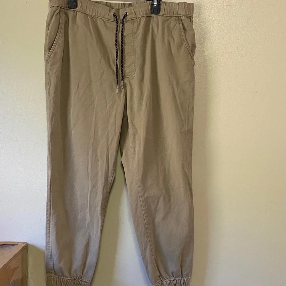 ⭐️ 3/$15 • Urban Pipeline• Khaki• Joggers